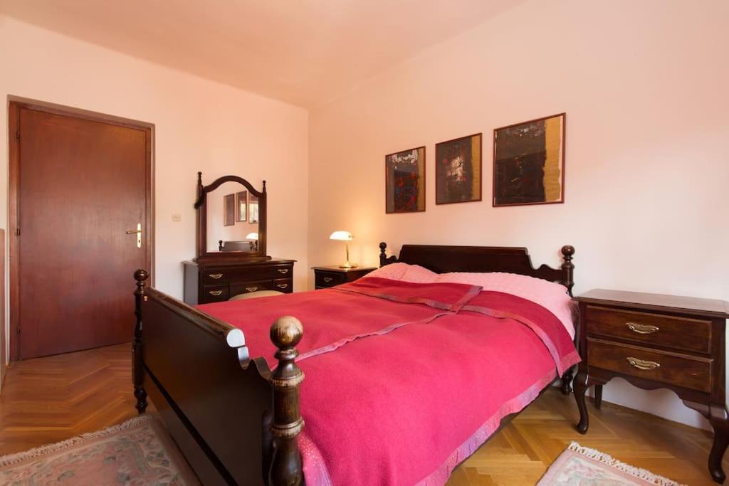 Old Town House In Sarajevo Apartment Exterior foto